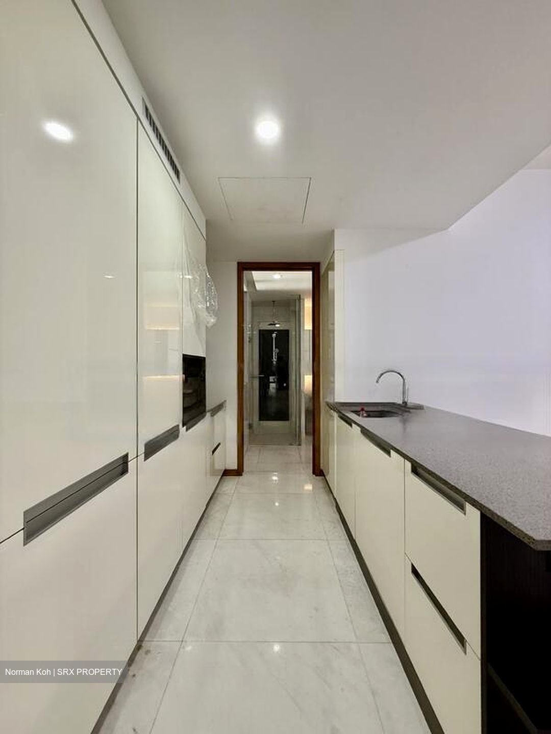 Straits View (D1), Condominium #459738881